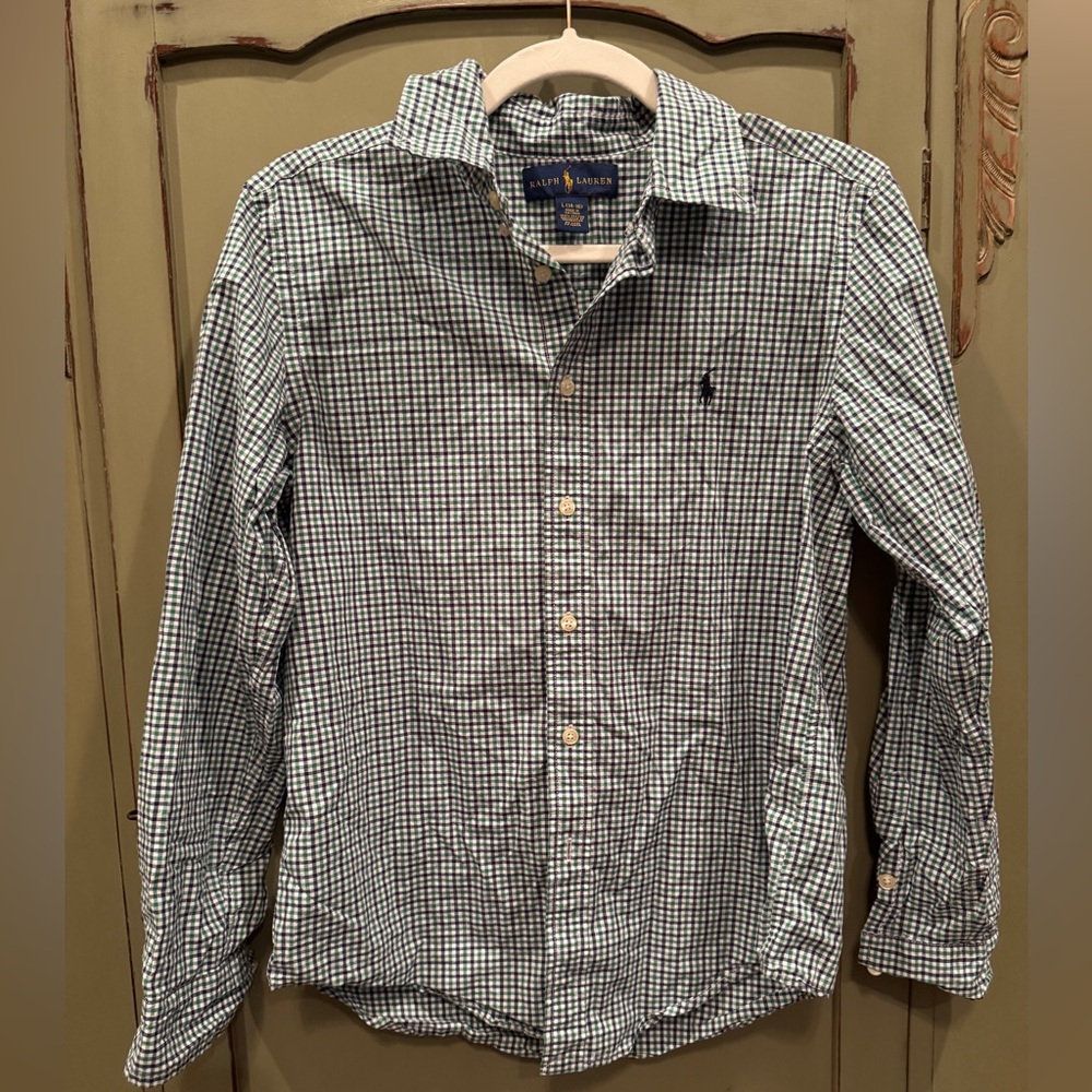 Ralph Lauren boys long sleeved collared button down shirt size 14-16
